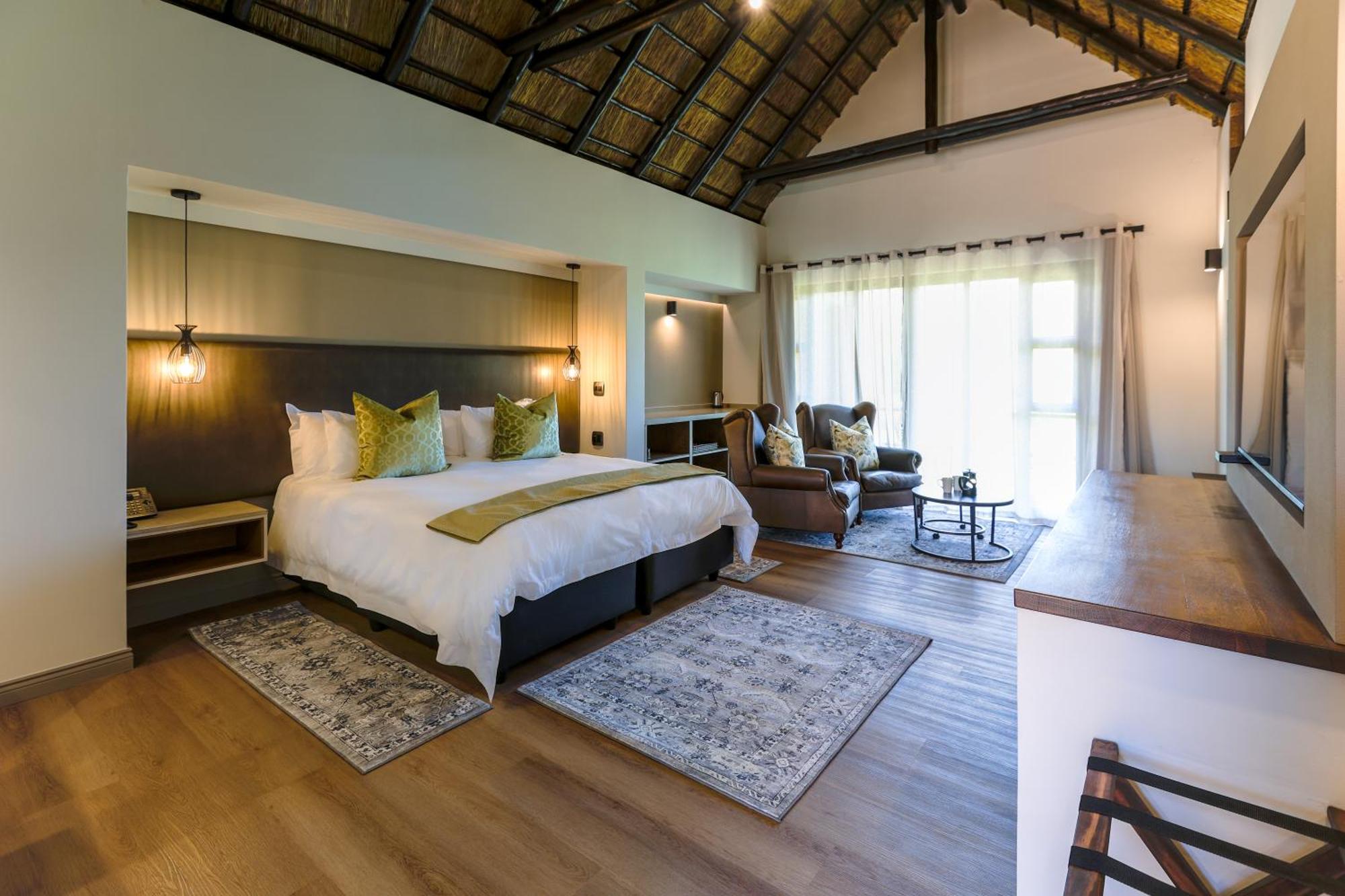 Kloofzicht Lodge&spa Hotel 5*